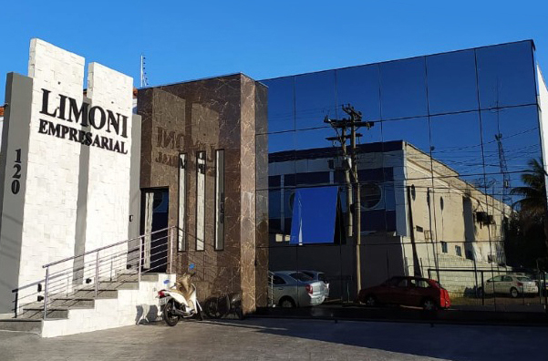 FOTO FACHADA ESCRITÓRIO